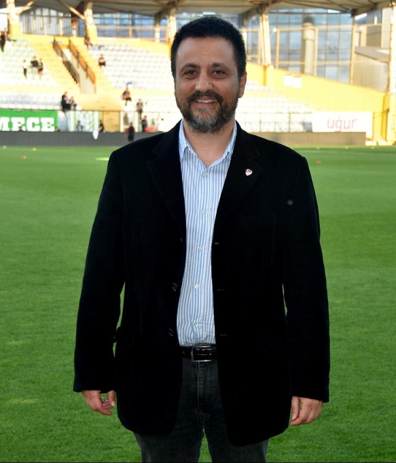 SELÇUK AZERİ: “BİLGİ KİRLİLİĞİ YAPILIYOR”